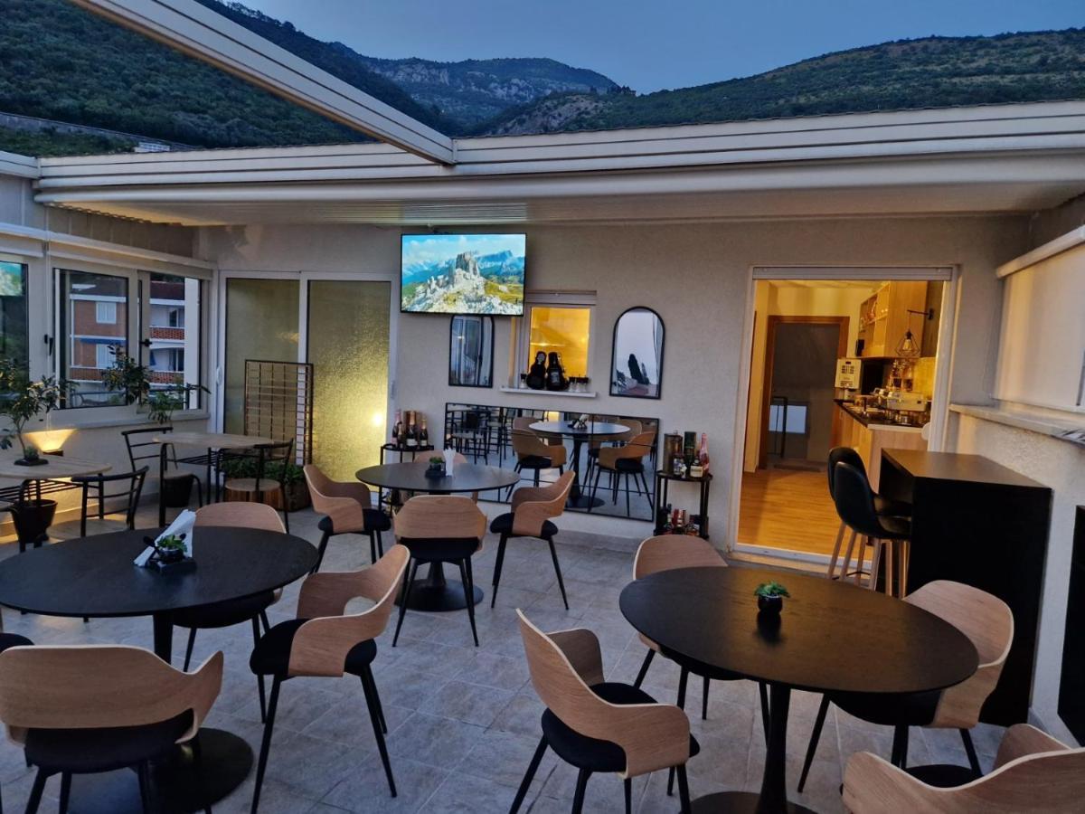 Apartmani Marina Kopitovic Petrovac Kültér fotó