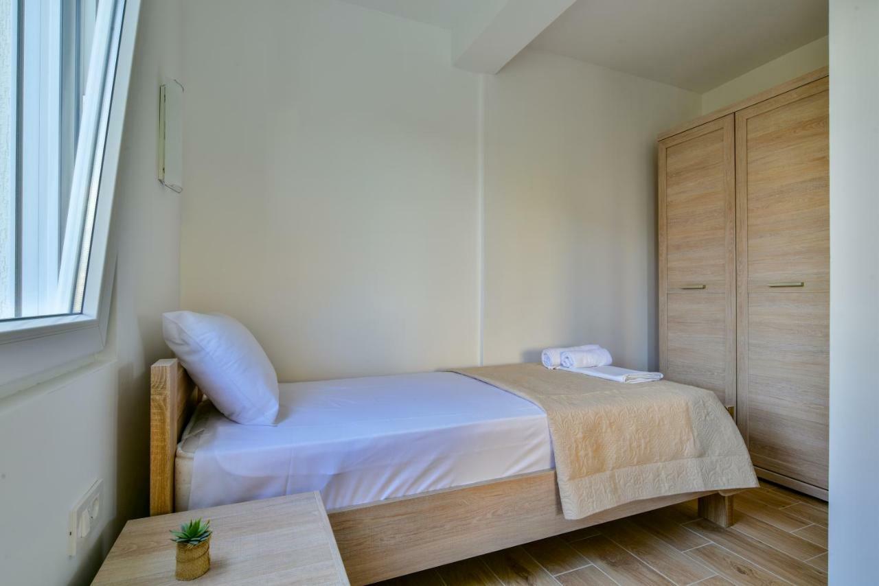 Apartmani Marina Kopitovic Petrovac Kültér fotó